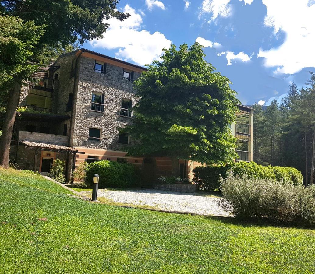 Il Bosco Di Campo Marzano Garden Apartments Borzonasca Extérieur photo